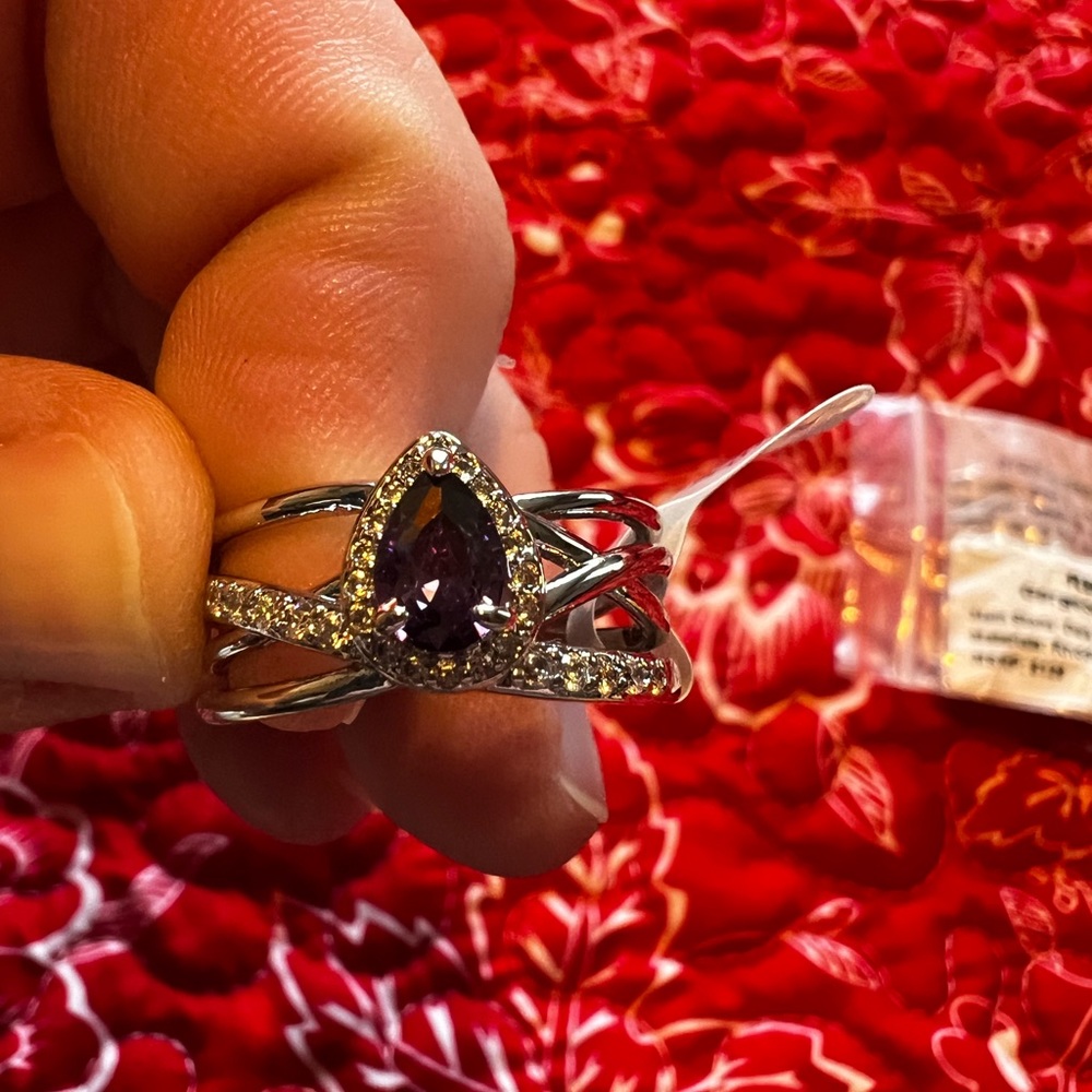 Brand new Bomb Party ring